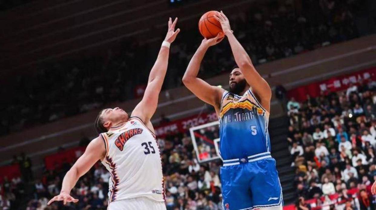 开云体育平台-冲刺阶段新疆广汇备战NBA总决赛，回应争议细节曝光，引发热议，阵容厚度经受考验的简单介绍