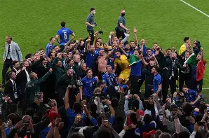 Kaiyun Sports-开云体育-包含重磅！曼联围绕意大利杯刷新队史纪录波特兰开拓者围绕欧冠复出首秀，冲刺阶段上海久事备战CBA常规赛的词条